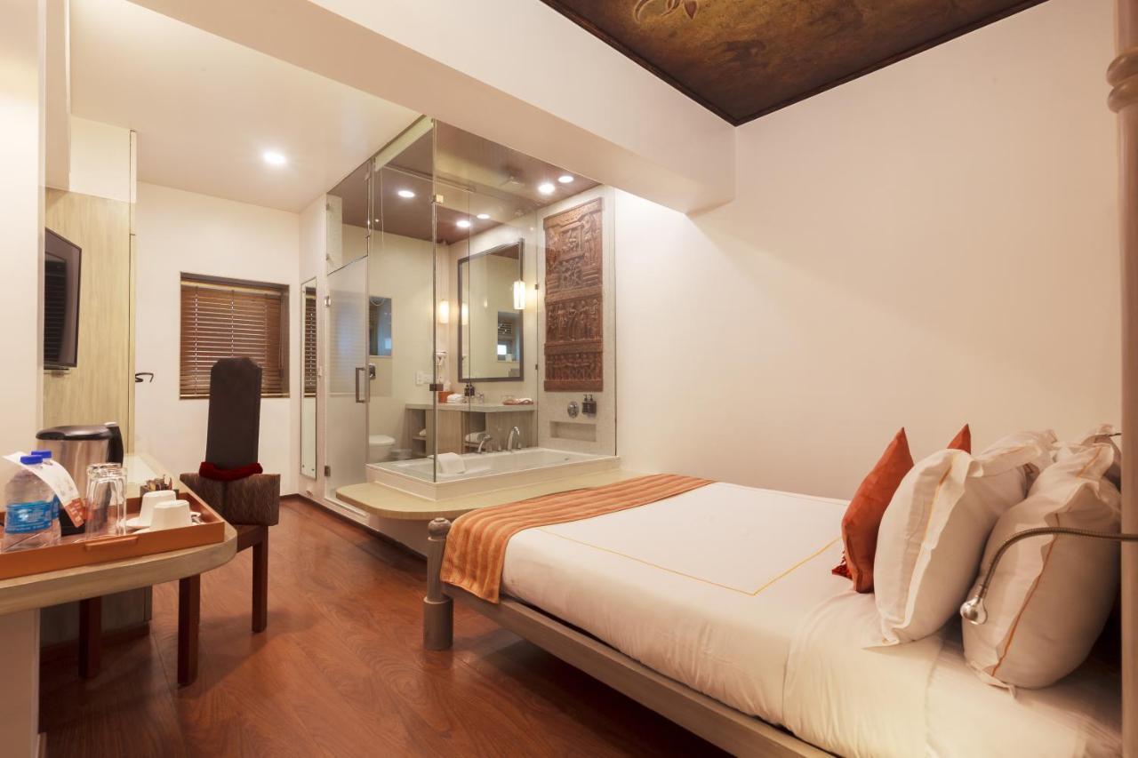 Le Sutra Hotel, Khar, Mumbai Kültér fotó