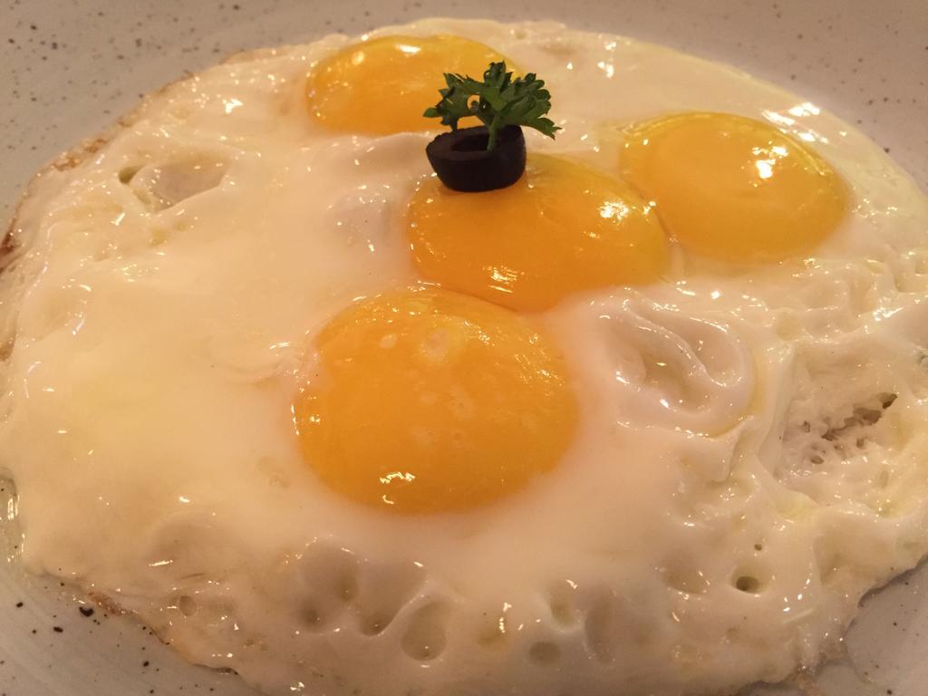 Le Sutra Hotel, Khar, Mumbai Kültér fotó